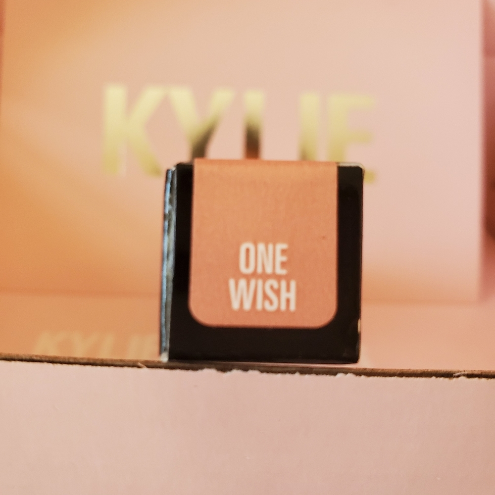 Kyle Cosmetics "One Wish" matte liquid lipstick